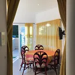 Apartment De Saint Clair A 50m Le Lavandou