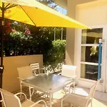 De Saint Clair A 50m Apartment