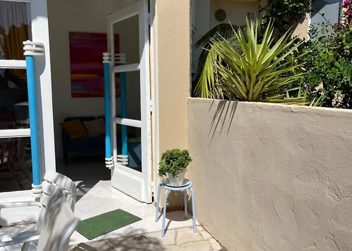 De Saint Clair A 50m Lägenhet